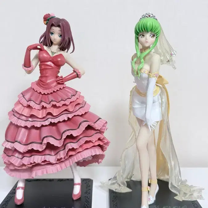 [BUNJANG] Code Geass Karen &amp; C.C. Wedding Dress Figure / 코드기어스 카렌 &amp; C.C. 웨딩 드레스 피규어