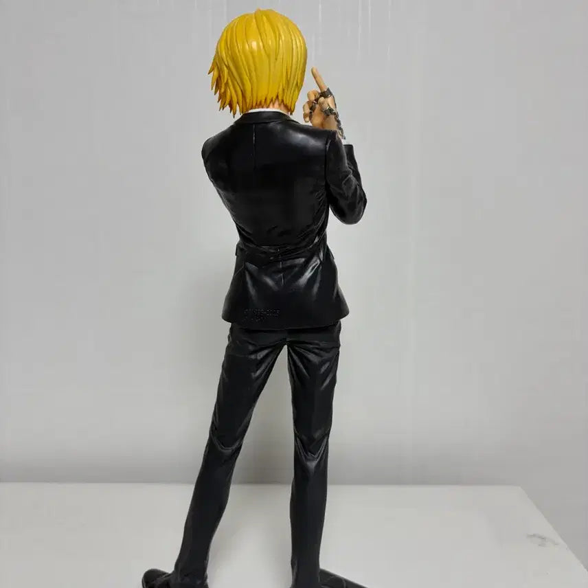 [BUNJANG] Hunter x Hunter Grandista Kurapika Figure / 택포2.25) 헌터헌터 그란디스타 크라피카 피규어