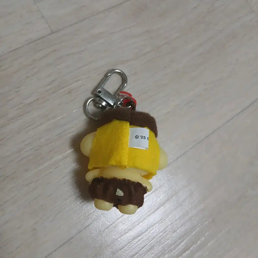 [BUNJANG] Sanrio Dessert Chibi Tomo Pompompurin Pudding Plush Keychain / 산리오 디저트 치비토모 폼폼푸린 푸딩 인형 키링 가챠 피규어