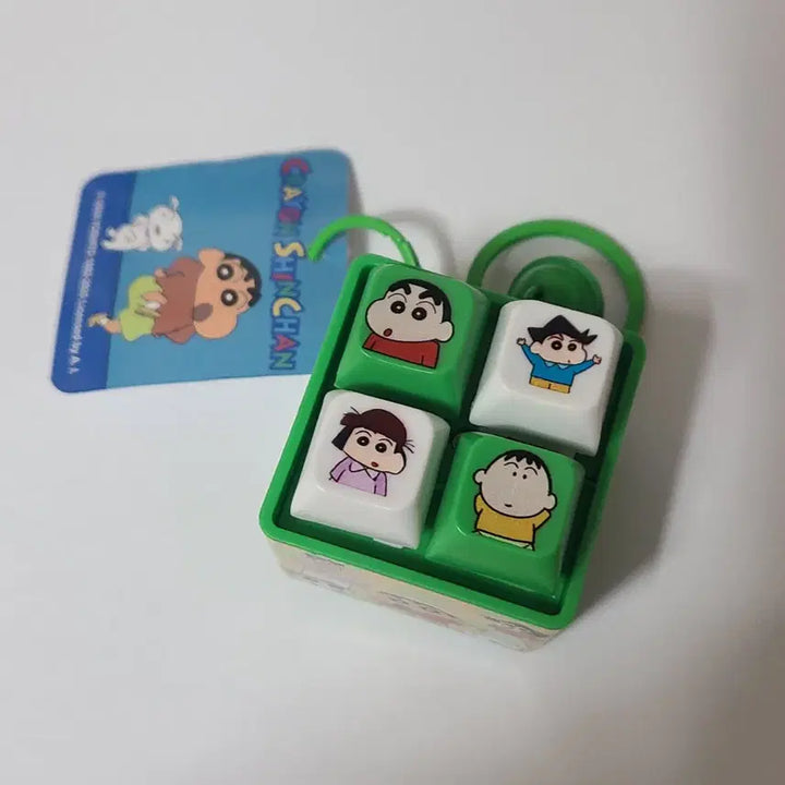 [BUNJANG] Crayon Shin-chan Nohara Shinnosuke LED Keycap Keychain / [새상품] 크레용신짱 짱구 LED 키캡 키링
