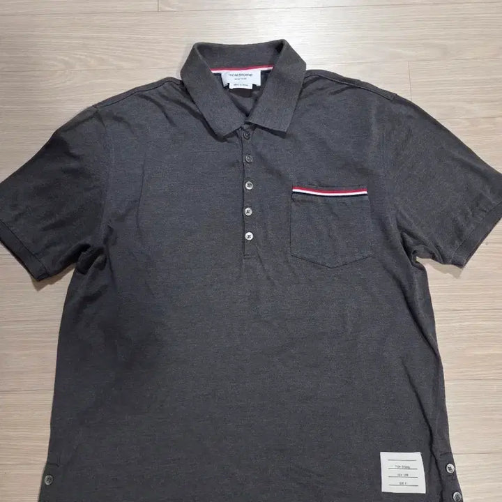 [BUNJANG] Thom Browne Dark Grey Pique Polo Shirt / [Thom Browne] 톰브라운 다크 그레이 피케 폴로 셔츠