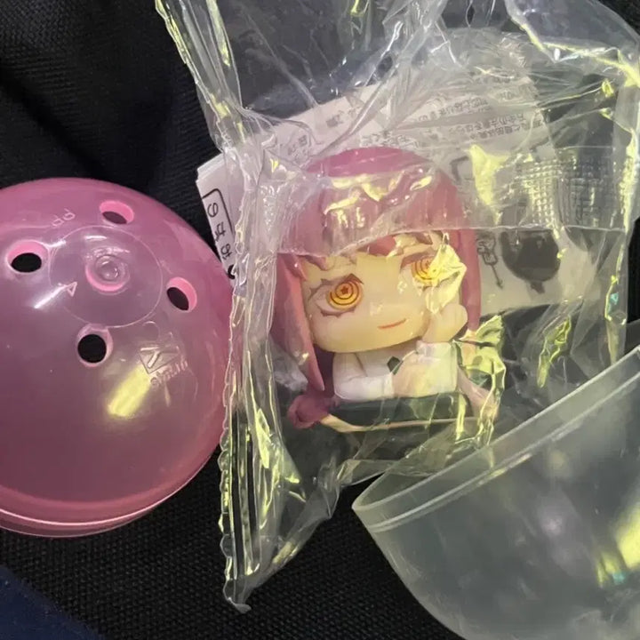 [BUNJANG] Chainsaw Man Makima Character Gacha Figure / 체인소맨 마키마 캐릭터 가챠 양도