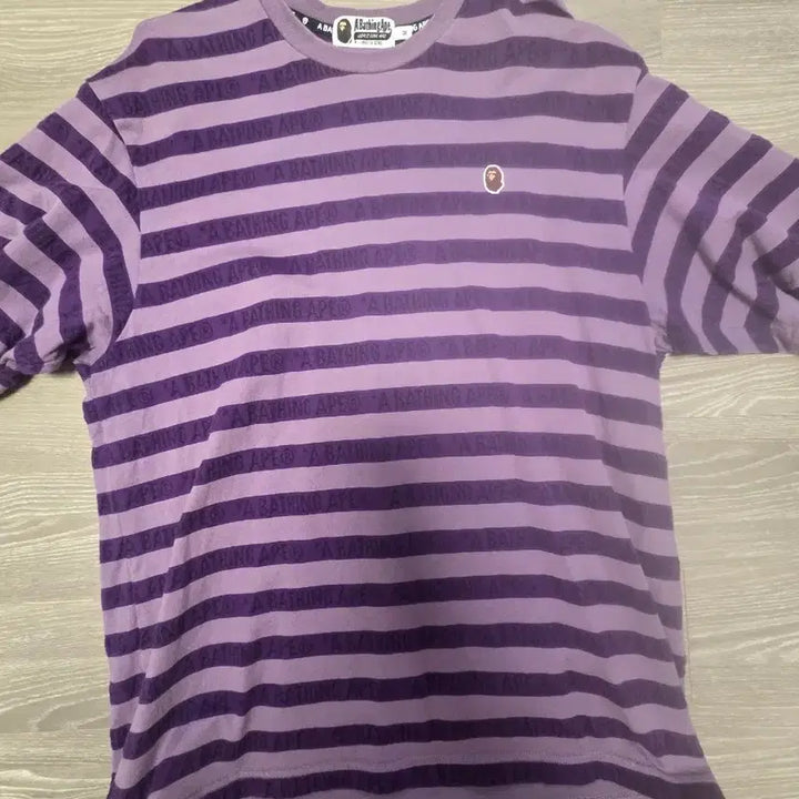 [BUNJANG] A Bathing Ape Purple Stripe Short Sleeve T-Shirt / A Bathing Ape 퍼플 스트라이프 반팔 티셔츠