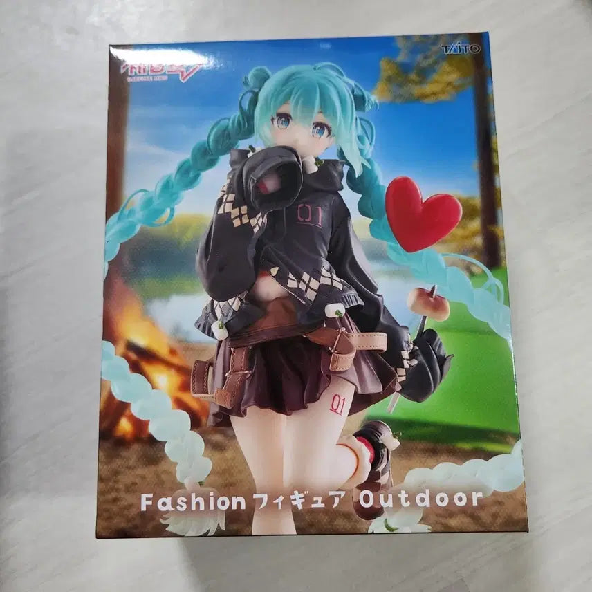 [BUNJANG] Taito Hatsune Miku Outdoor Figure / TAITO 하츠네 미쿠 아웃도어 피규어