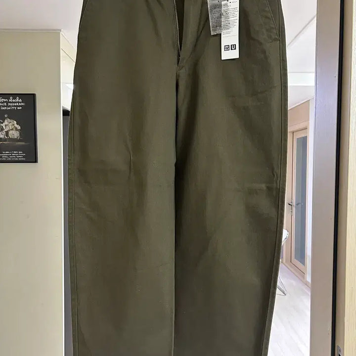 [SOLD OUT] 유니클로 와이드치노 30사이즈 (새제품)