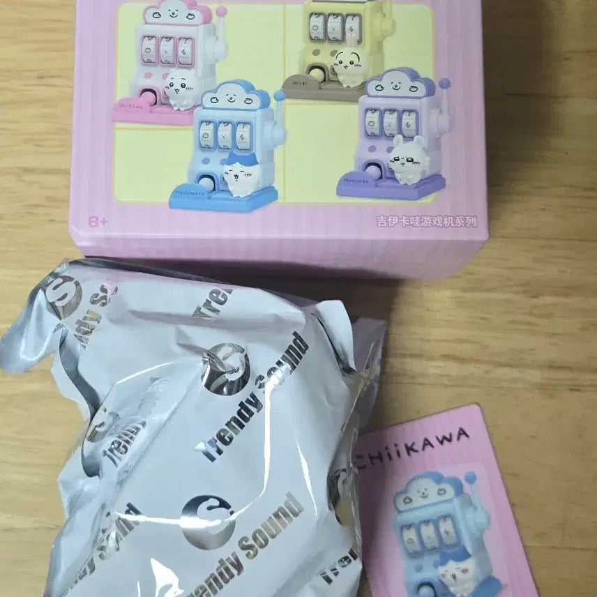 [BUNJANG] Chiikawa Munchakui Slot Machine Figure Hachiware (Unsealed) / 치이카와 먼작귀 슬롯머신 피규어 하치와레(단순 박스개봉)