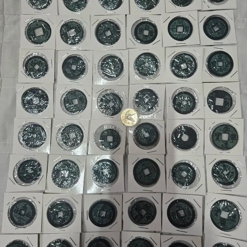 [BUNJANG] Chinese Coin Replicas (Set of 48) / 중국동전