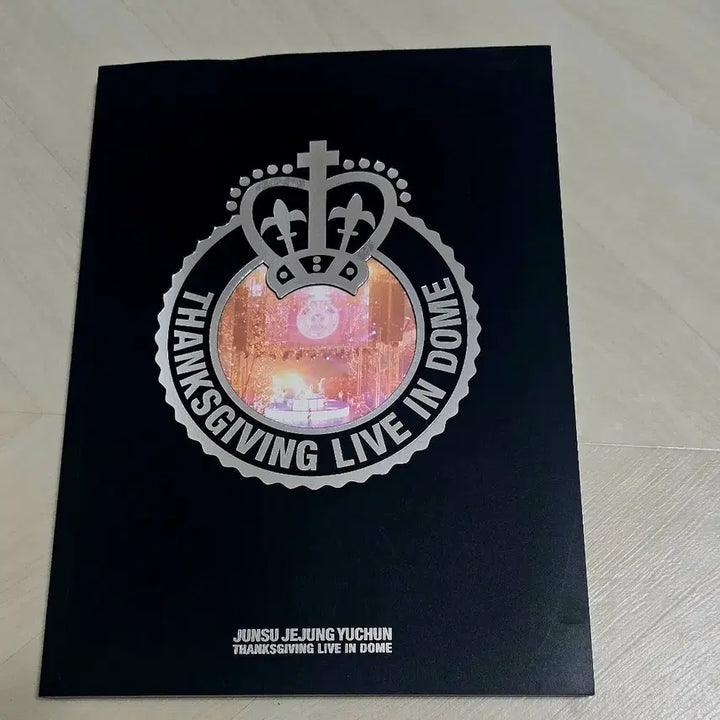 [BUNJANG] JYJ Thanksgiving Live in Dome Photobook / JYJ 땡돔 포토북 김재중 박유천 김준수