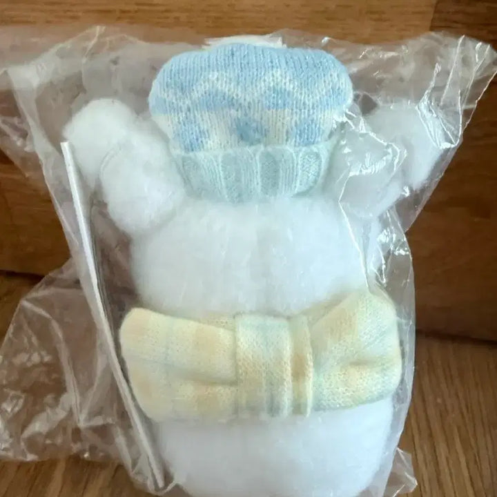 [BUNJANG] Pokemon Snowman Pikachu Plush (Japanese Version) / 포켓몬 스노우 눈사람 피카츄 인형(중포센버전)