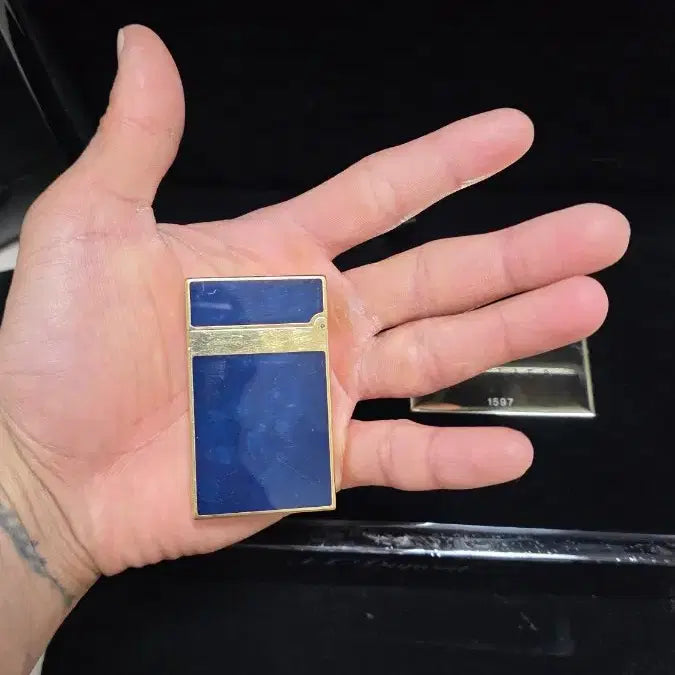 [BUNJANG] S.T. Dupont Atelier 1953 Blue Lacquer Limited Edition Lighter / S.T듀퐁 아뜰리에 1953 블루 옻칠금장 한정판(50급쳐)