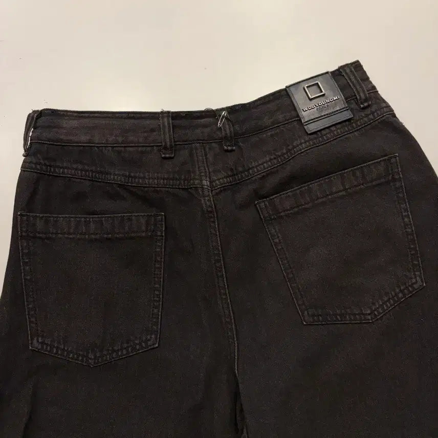 [BUNJANG] Wooyoungmi 24SS Black Shirring Detail Drawstring Denim Pants / [48] 24ss 우영미 블랙 셔링 데님 팬츠 E41