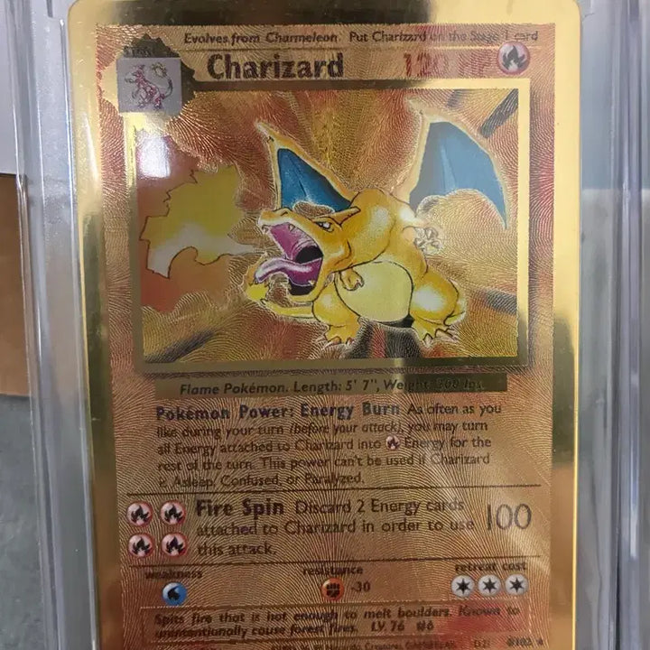 [BUNJANG] Pokemon 25th Anniversary Ultra Premium Collection Metal Charizard Card / 포켓몬 25주년 울트라 프리미엄컬렉션 메탈 리자몽