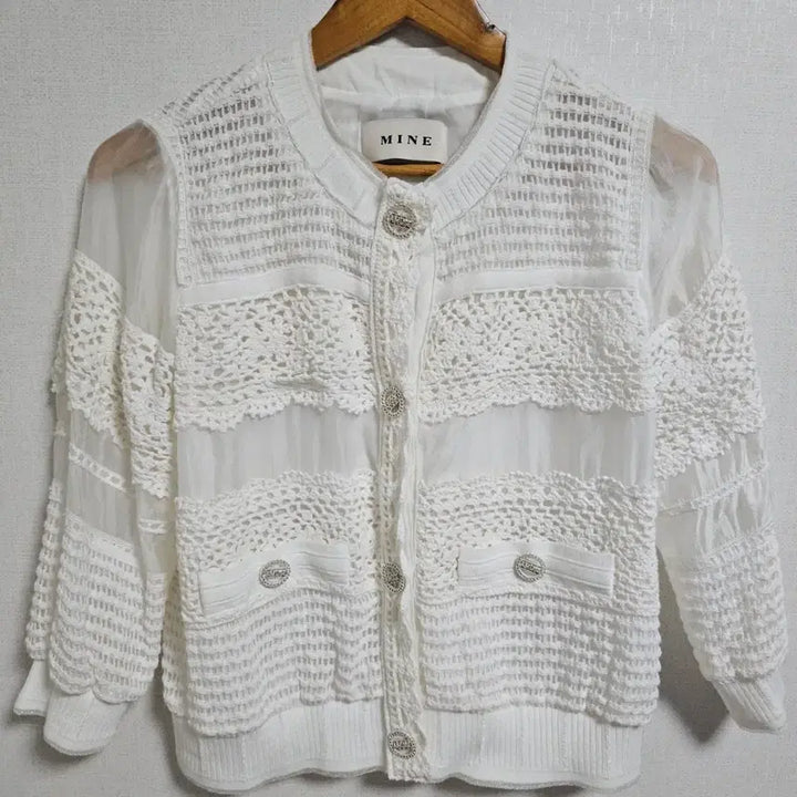 [BUNJANG] MINE Crochet Lace See-Through Cardigan (White) / [정품/S급] 마인(MINE) 크로셰 레이스 시스루 가디건 (화이트)