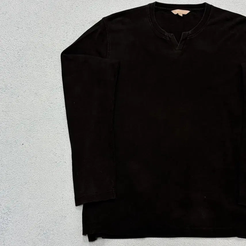 [BUNJANG] Beanpole Black Long Sleeve T-Shirt Size 100 / 100) 빈폴 블랙 긴팔 티셔츠