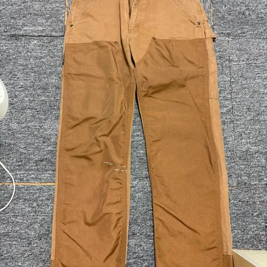 [SOLD OUT] 칼하트 더블니 카펜터 데님팬츠 30x30