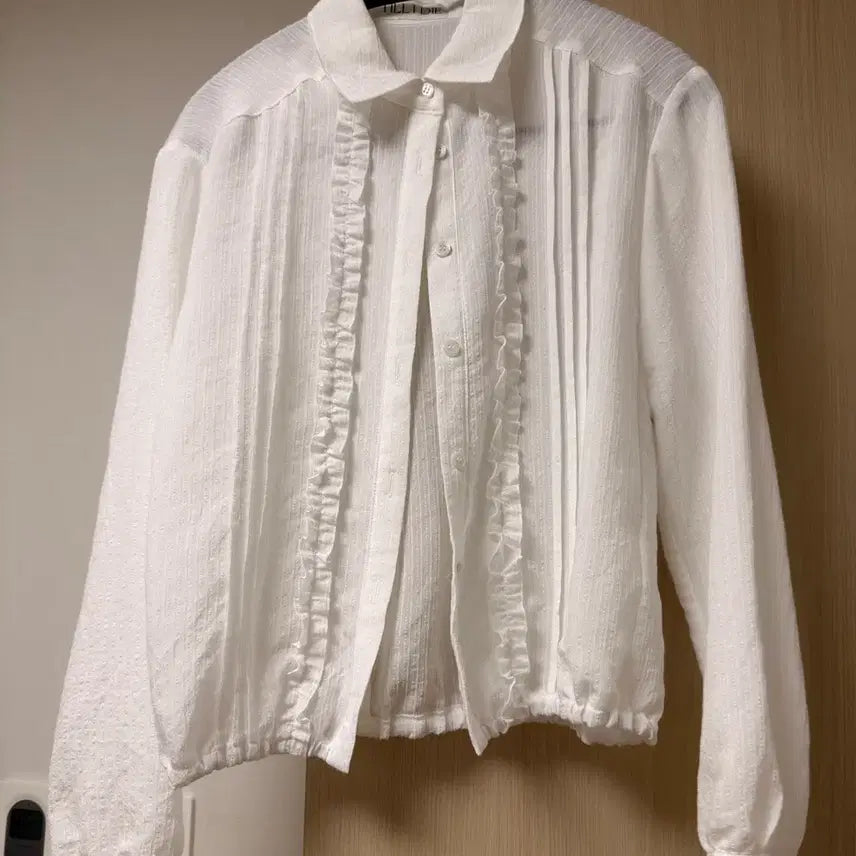 [BUNJANG] Till I Die Bloom Lace Crop Blouse Ivory / 틸아이다이 블룸 레이스 크롭 블라우스 아이보리