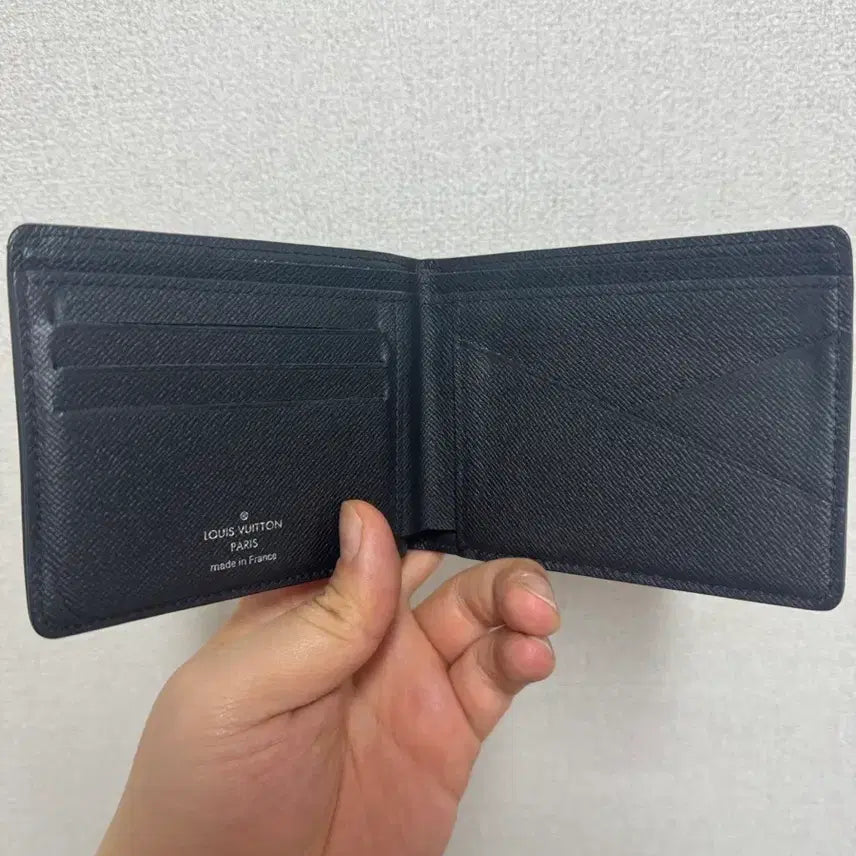 [BUNJANG] Louis Vuitton Taiga Men&