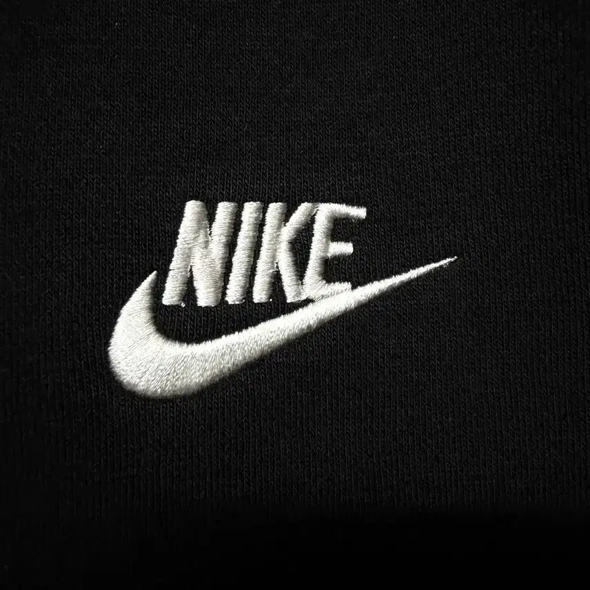 [BUNJANG] Nike Small Logo Sweatshirt Black / [3XL,115]나이키 스몰로고 맨투맨 블랙