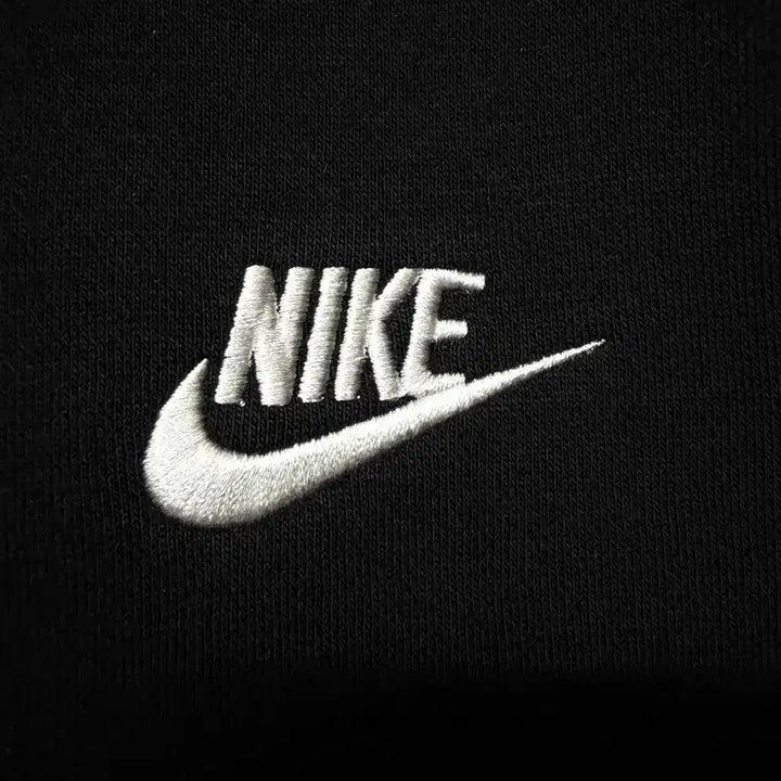 [BUNJANG] Nike Small Logo Sweatshirt Black / [3XL,115]나이키 스몰로고 맨투맨 블랙