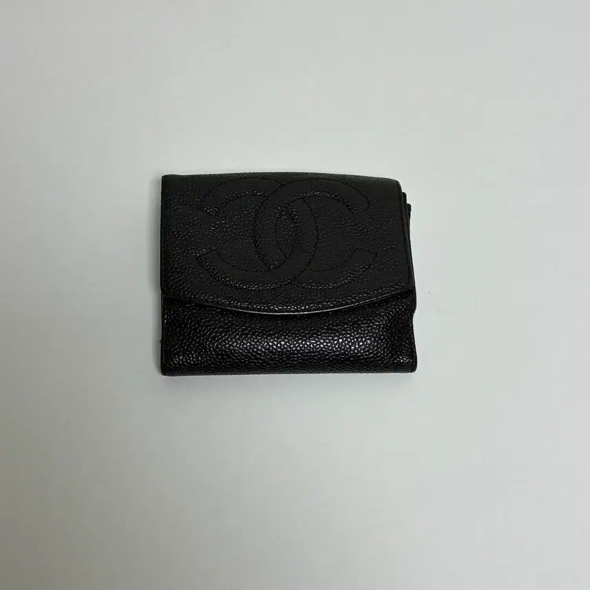 [BUNJANG] Chanel Vintage Black Caviar Bi-fold Wallet / 빈티지 샤넬 블랙 캐비어 반지갑