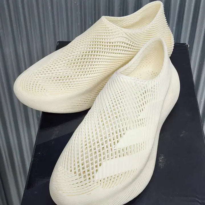 [BUNJANG] Adidas Climacool Cream White 3D Mesh Slip-On Sneakers (US 8.5) / (265mm / US8.5)아디다스 클라이마쿨 크림 화이트 3D 메시 슬