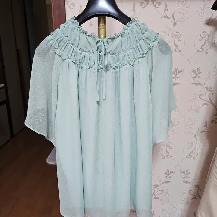 [BUNJANG] It MICHAA Cool Blouse 55 / 잇미샤 쿨 블라우스 55