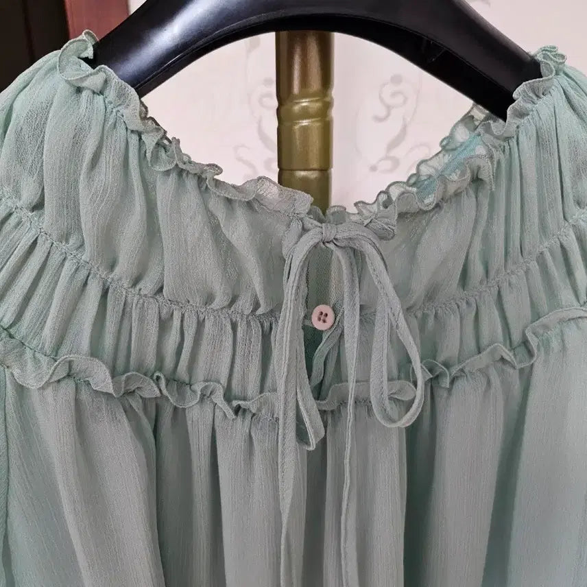 [BUNJANG] It MICHAA Cool Blouse 55 / 잇미샤 쿨 블라우스 55