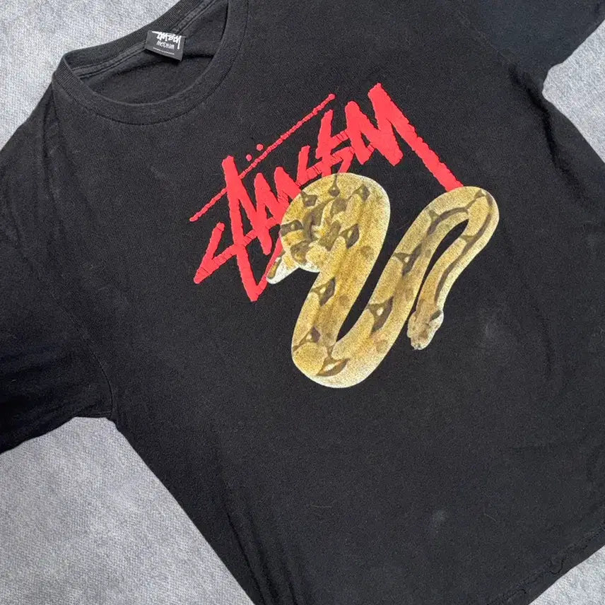 [BUNJANG] Stussy Snake T-Shirt / 스투시 스네이크 티셔츠
