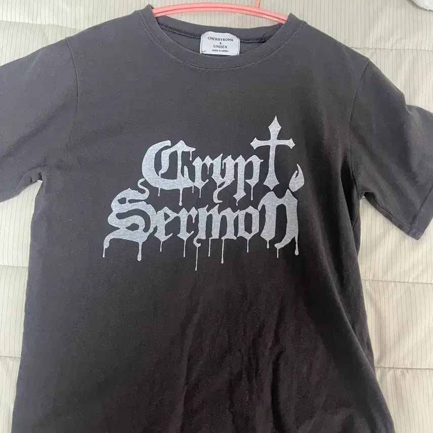 [BUNJANG] Y2K Short Sleeve T-Shirt / 에이블리 반팔티 y2k
