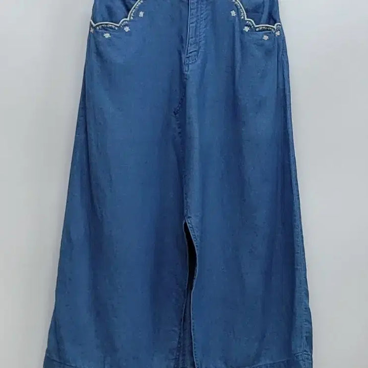[BUNJANG] Thursday Island Embroidered A-Line Linen Denim Skirt (Women&
