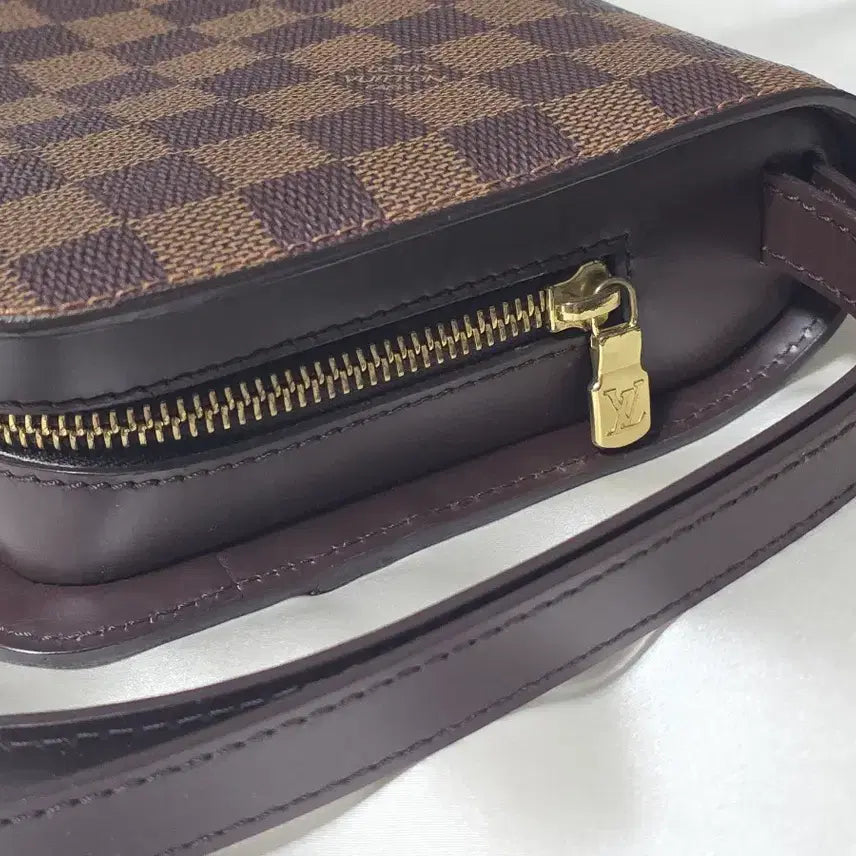 [BUNJANG] Louis Vuitton Damier Ebene Canvas Pochette Saint Louis Second Bag / 루이비통 다미에 에벤 캔버스 포쉐트 세인트 루이스 세컨드백