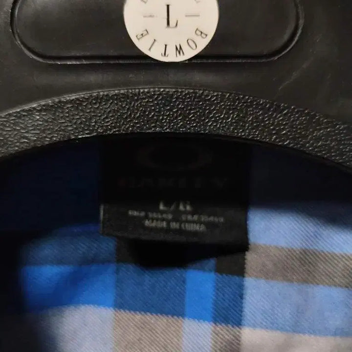 [BUNJANG] Oakley Thermo Gauge Blue Check Long Sleeve Shirt / L 오클리 THERMO GAUGE 블루 체크 긴팔 셔츠