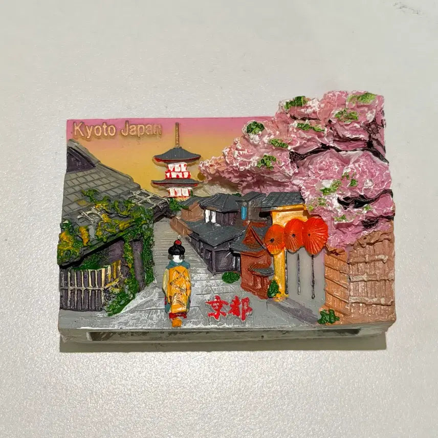 [BUNJANG] Travel Souvenir Magnets (Paris, Nice, Japan, Austria, Netherlands) / 여행마그넷 (파리,니스,일본,오스트리아,네덜란드)