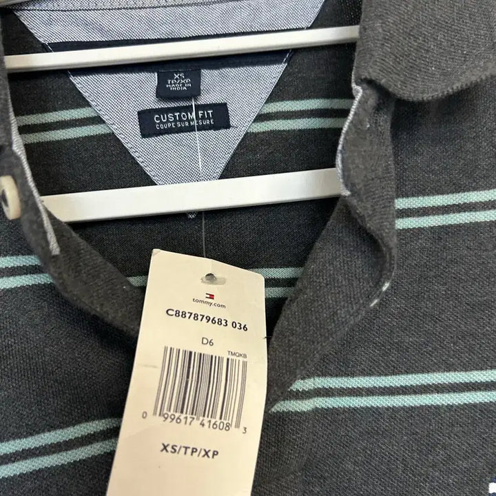 [BUNJANG] Tommy Hilfiger Striped Custom Fit T-Shirt / (새상품) 타미힐피거 스트라이프 카라티 xs
