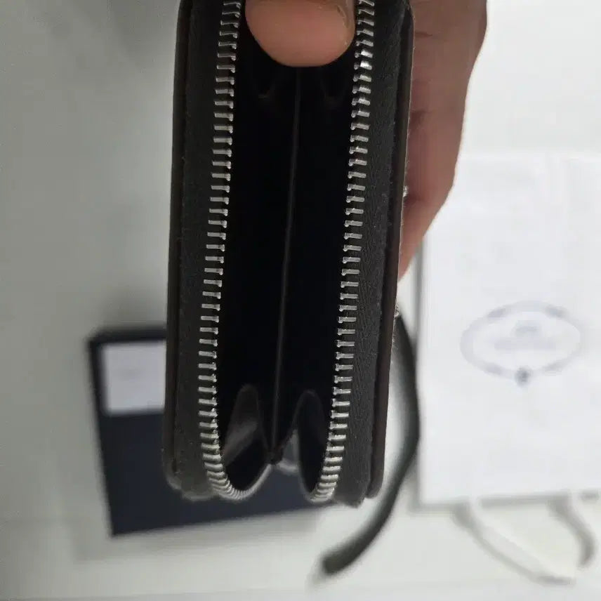 [BUNJANG] Prada Wallet / 프라다 지갑