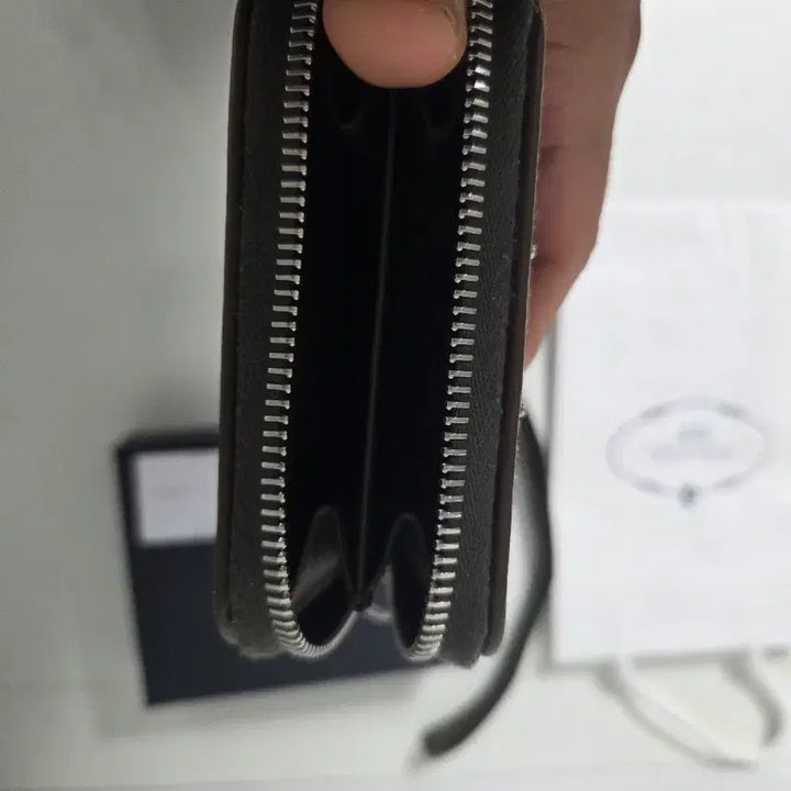 [BUNJANG] Prada Wallet / 프라다 지갑