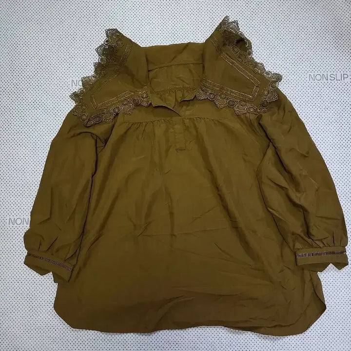 [BUNJANG] Edge Lace Collar Brown Blouse / 엣지 레이스 카라 브라운 블라우스