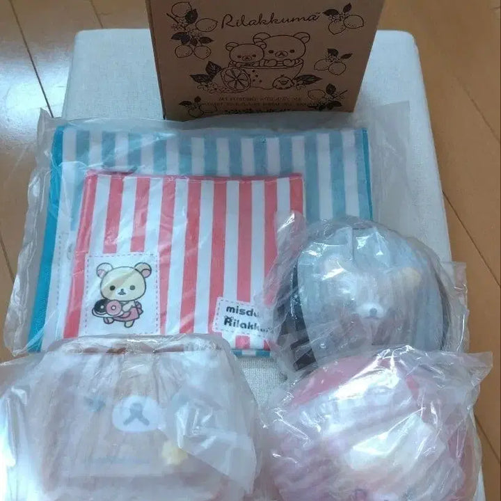 [BUNJANG] Rilakkuma Mister Donut Collaboration Collection Set / 고전 리락쿠마만 파는 문구모음집 (급처 이슈로 할인중)