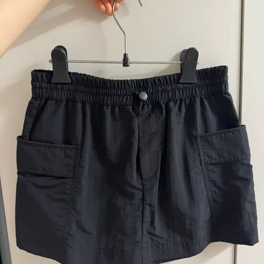 [BUNJANG] Zara Nylon Skirt / Zara 나일론 스커트