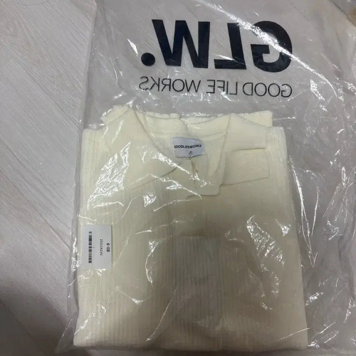 [BUNJANG] Good Life Works Ivory Cardigan L Size / 굿라이프웍스 아이보리 가디건 L 사이즈