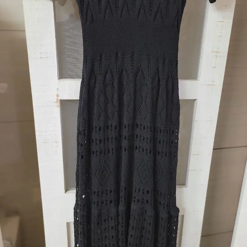 [BUNJANG] Black Knit Punching Long Dress Size 55 / 블랙 니트 펀칭 롱 원피스 55