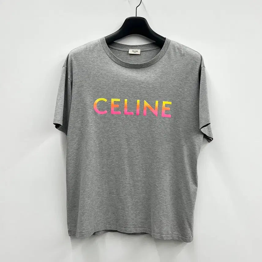 [BUNJANG] Celine Logo Short Sleeve T-Shirt Size S / { S } 셀린느 로고 반팔 티셔츠