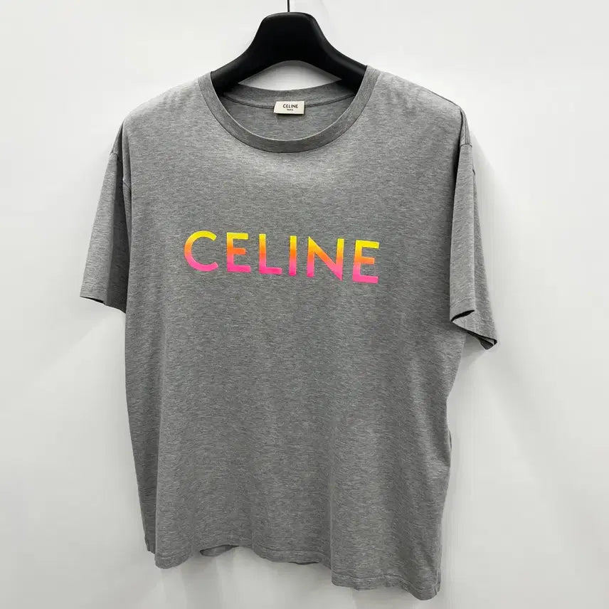 [BUNJANG] Celine Logo Short Sleeve T-Shirt Size S / { S } 셀린느 로고 반팔 티셔츠