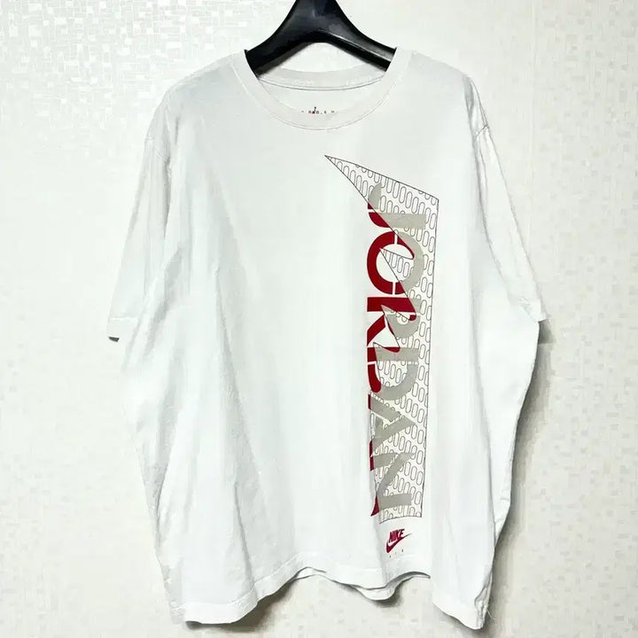 [BUNJANG] Nike Jordan Big Logo Short Sleeve T-Shirt White XL / [XL,105]나이키 조던 빅로고 반팔티 화이트