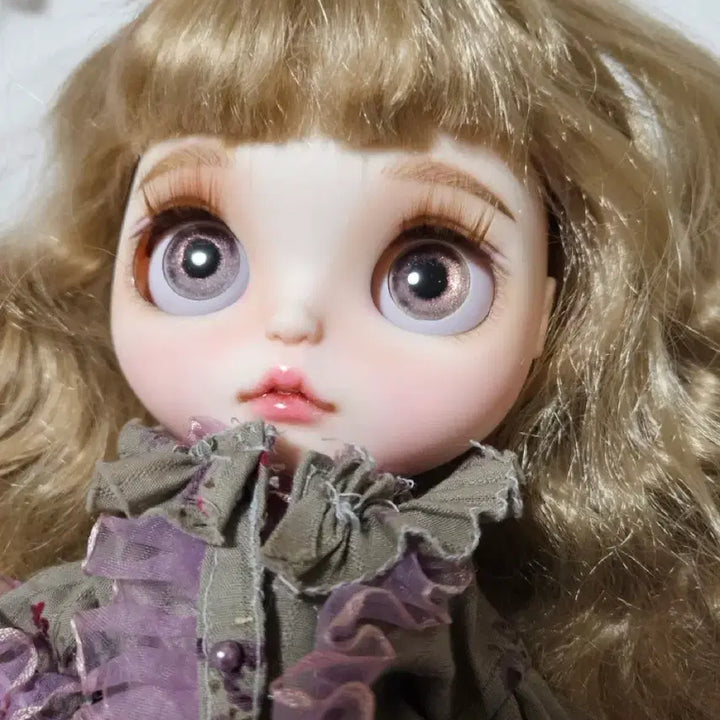 [BUNJANG] Custom Blythe Doll with Blonde Wavy Hair / 커스텀 블라이스 페이크 브라이스 인형