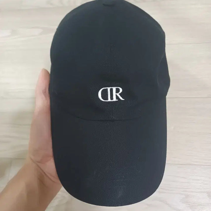 [BUNJANG] Drawfit Black Baseball Cap / 드로우핏 모자