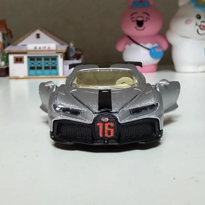 [BUNJANG] Majorette Deluxe Bugatti Chiron Pur Sport Silver Diecast Car / 마조렛 디럭스 부가티 시론 Pur Sport 실버 미니카 다이캐스트