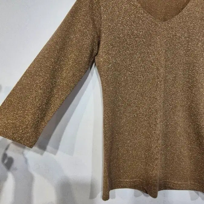 [BUNJANG] Gold Glitter Top (Size ~55) / 골드 글리터        싸이즈 :  ~55