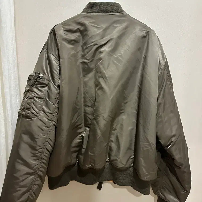 [BUNJANG] etce NEWVISION Khaki Bomber Jacket / etce NEWVISION 카키색 봄버 자켓