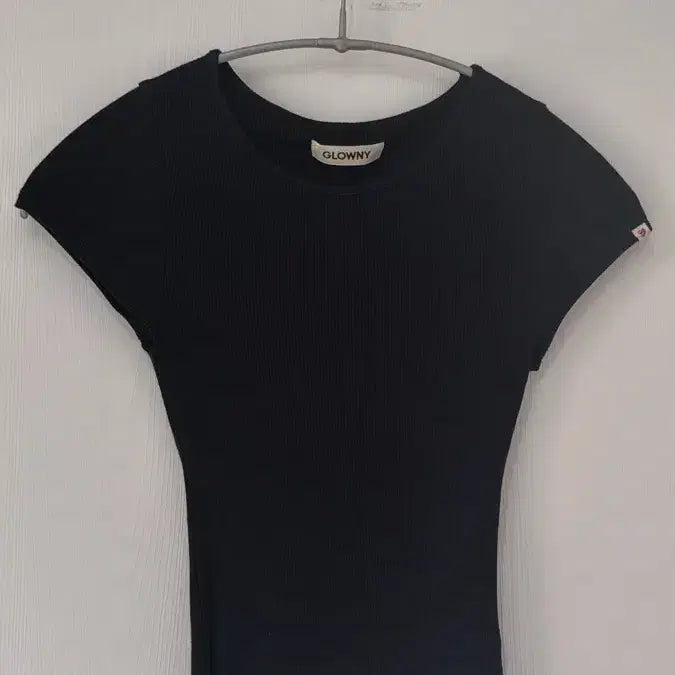 [BUNJANG] Glowny Girlfriend Baby T-Shirt / 글로니 걸프렌드 베이비 티셔츠